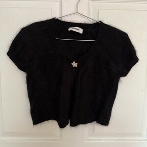 Danielle Guizio Black Fuzzy Short Sleeve Sweater with Flower Clasp Size Medium